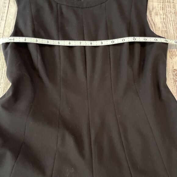 Carmen Marc Valvo Black Cocktail Dress Sleeveless Bottom Pleated Size 4 - Picture 6 of 6